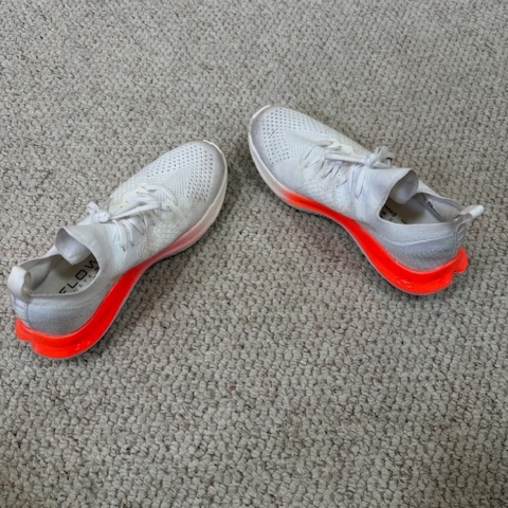 Under Armour Sneakers